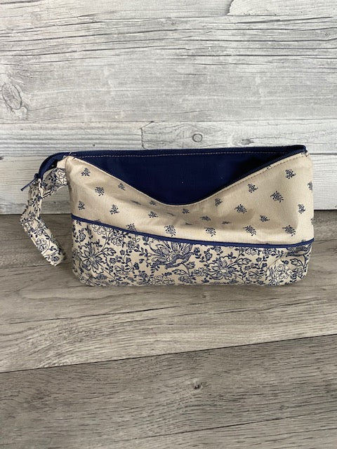 E-Book Clutch FRIEDA